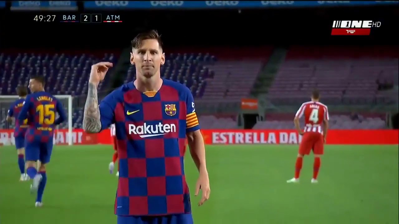 Leo Messi celebrating career 700 Goals #messi700