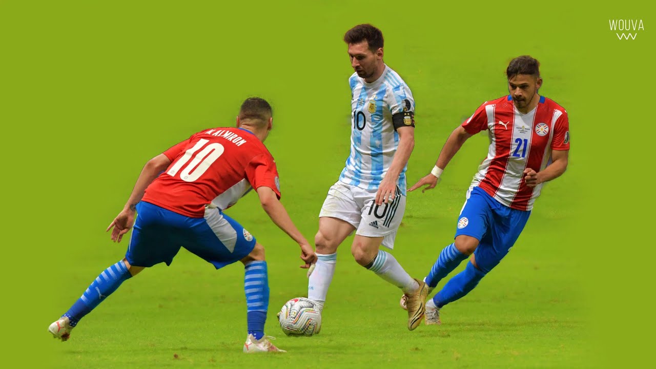 Lionel Messi Close Ball Control Dribbling