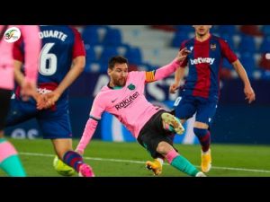Barça : La sublime reprise acrobatique de Lionel Messi face