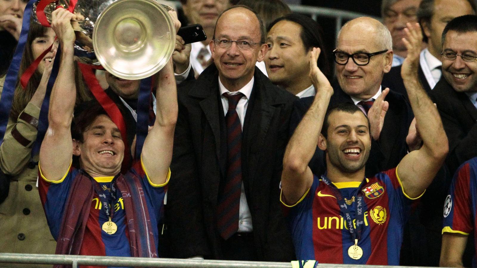 lionel messi javier mascherano f365.jpg