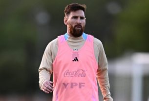 lionel messi paraguay 2024 11 8c10a544560932bcee72f1d377f15424 1200x675.jpg
