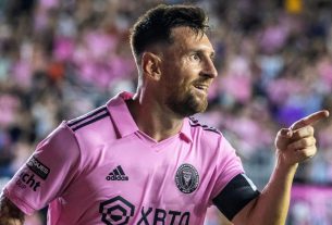 photo avec 2 64de8c32b0dc7.jpg