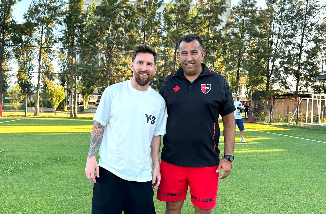 rosales messi 2 hori.jpg