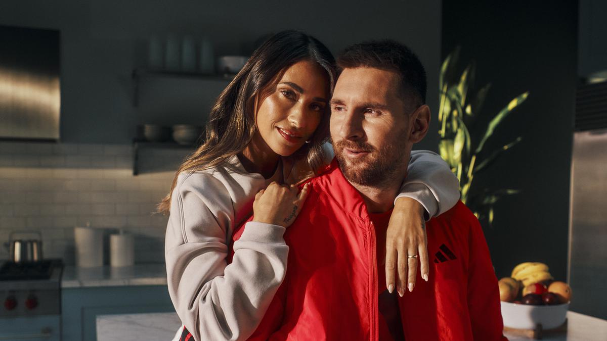 056828200 1734772919 lionel messi antonella roccuzo.jpg