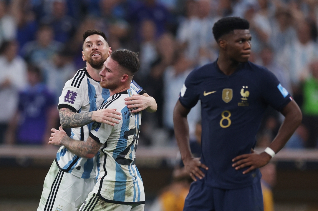 alexis20mac20allister20et20lionel20messi 1080.jpg