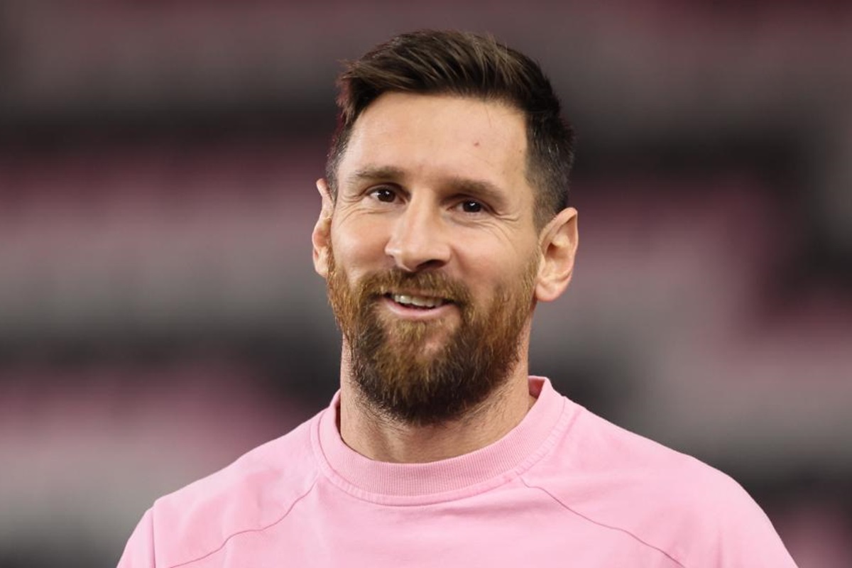 lionel messi annonce son retour au barca a bientot.jpg