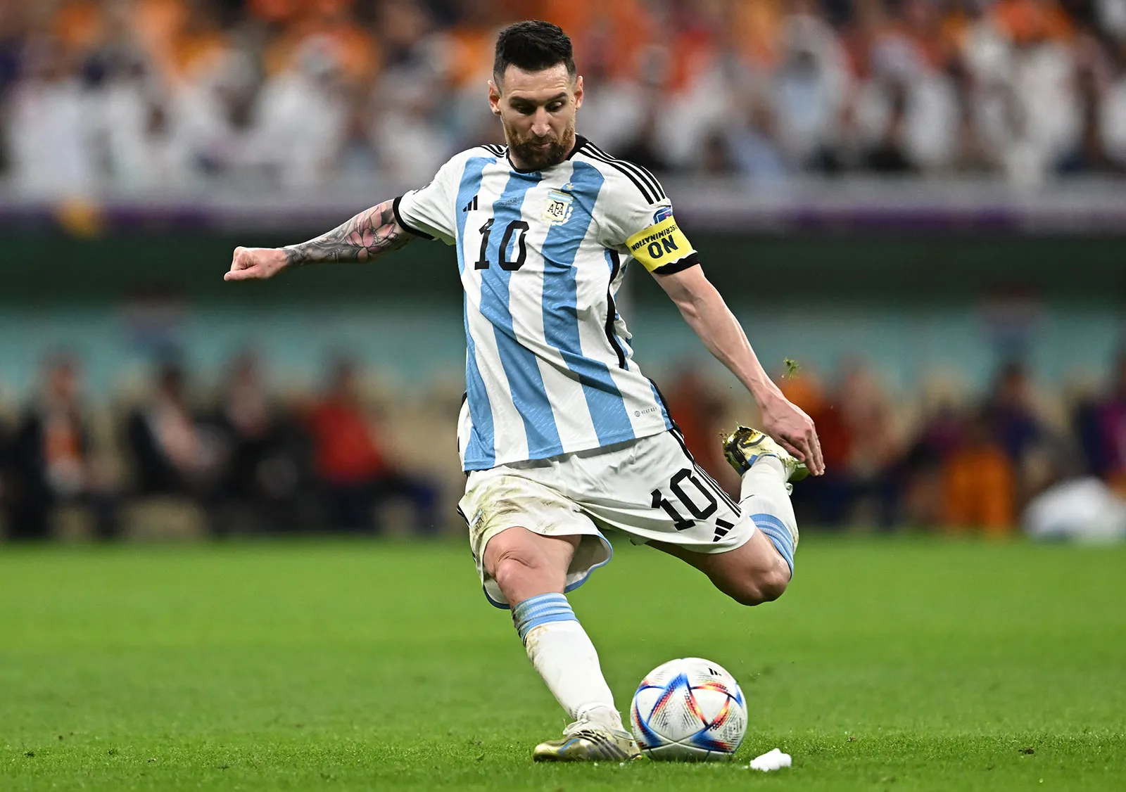 lionel messi argentina netherlands world cup qatar 2022.webp
