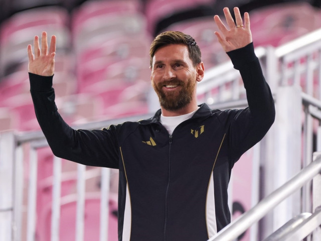 ywrmn2vmzgrjyzk0y2e4njnkntbkztg1nzg3mta5za thumb.jpg