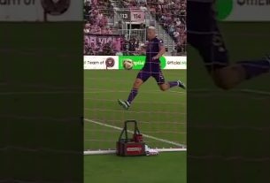 Le but de Messi le plus INTÉRESSANT que vous verrez aujourd'hui ð #messi #soccer