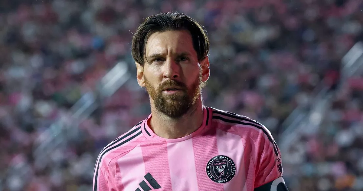 0 gettyimages 2212800244 1.jpg