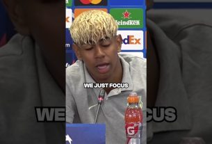 Lamine Yamal appelle Lionel Messi la chèvre ð #football #soccer #shorts