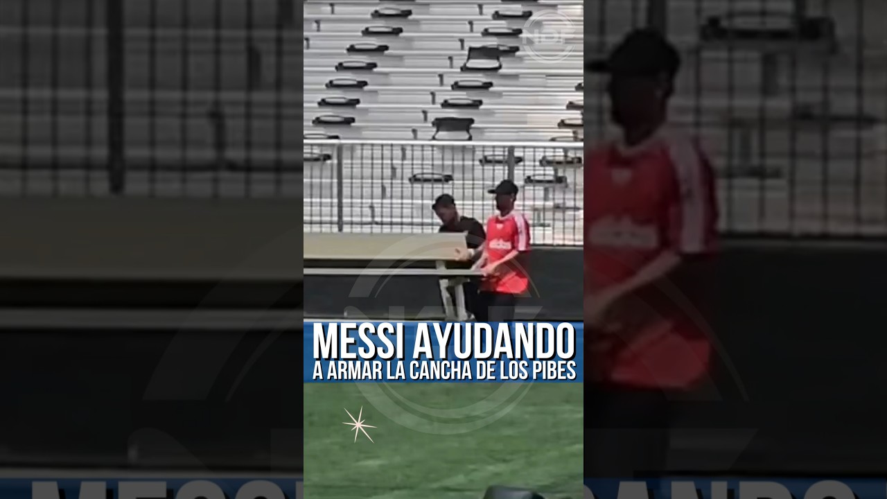 Leo Messi aidant à assembler la cour pour les garçons ð