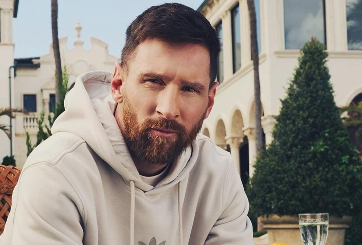 lionel messi le joueur offre un magnifique cadeau a.jpg