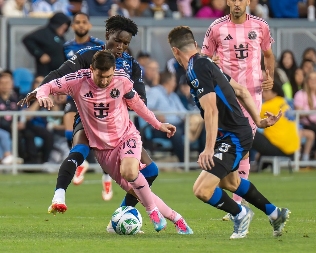 stc l quakes 0516 01.jpg