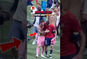 HAKIMI ASKS THE GOAT FOR HIS JERSEY!ðð#Hakimi #Messi #InterMiami #PSG #ClubWorldCup