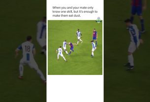Lionel Messi et Iniesta dribbler dans toute l'équipe #Messi #messidits
