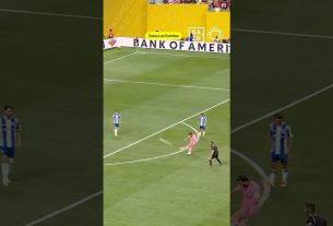 C'était l'ŒUVRE D'ART de Leo Messi : un superbe but sur coup franc ð¯