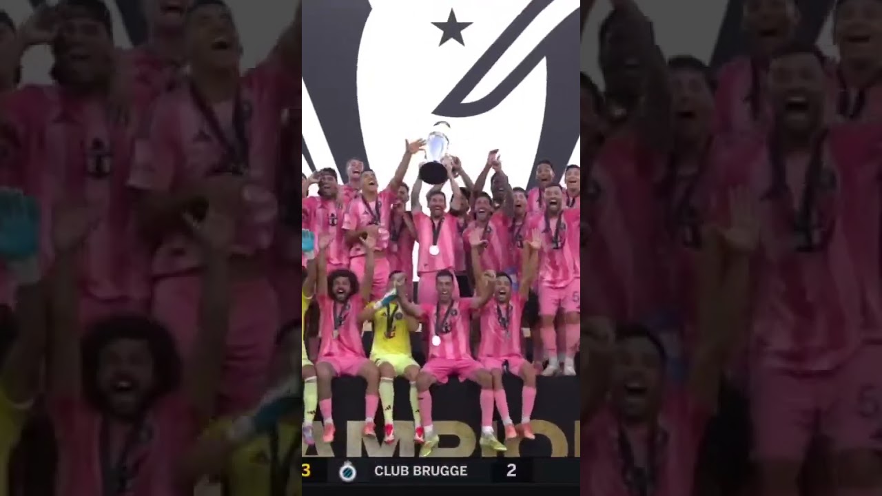 UN CHAMPION COMPLET. ðð Lionel Messi célèbre le titre historique de l'Inter Miami. #MLSenFOX