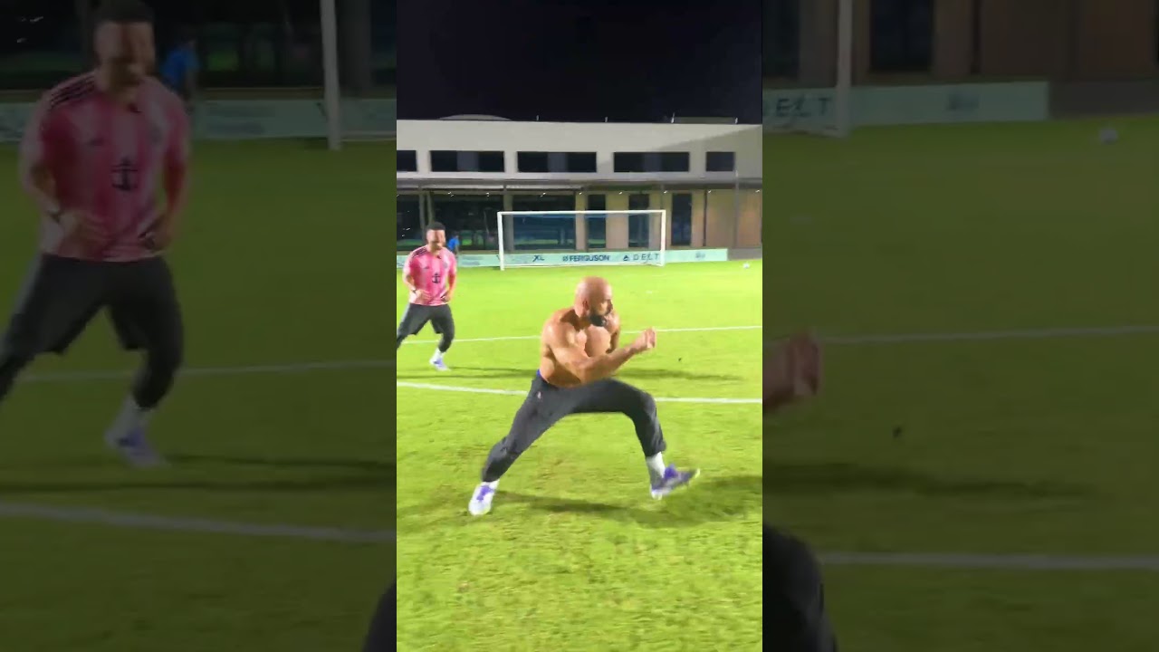 LE GARDE DU CORPS DE MESSI MARQUE UN BUT INCROYABLE ð³ð¤¯