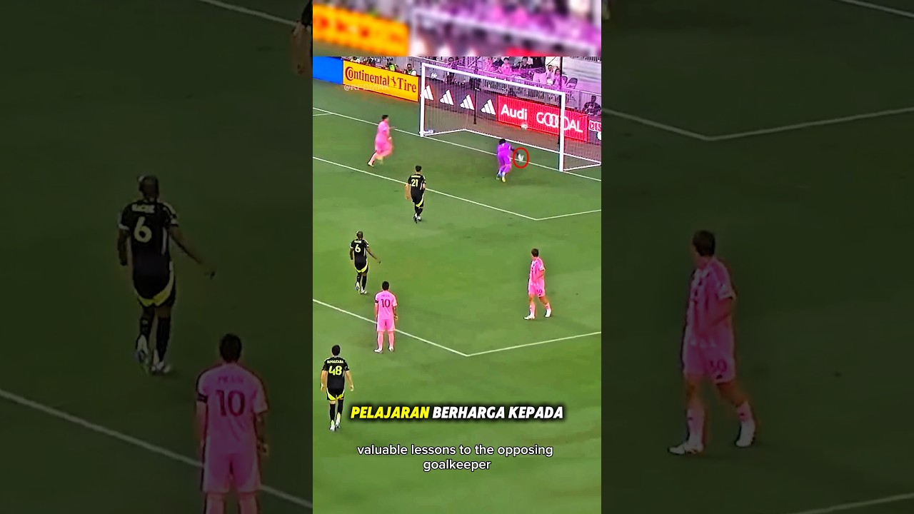 akibat kiper terlalu meremehkan Lionel Messi ð¬ !