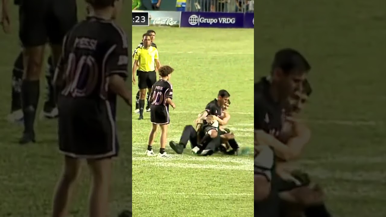 Lionel Messi plaqué au sol par les supporters de Porto Rico ð²