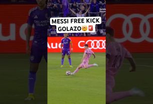 Messi PERCE le COUP FRANC directementð¨ð¿