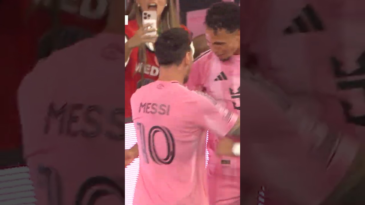Notre première au Nu Stadium. Et ça devait être lui ! LÉO MESSI ð«