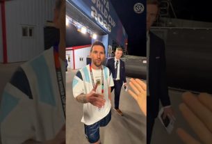 Lionel Messi présente sa nouvelle Rolex Day-Date à 62,5 000 $ avant le match contre l'Argentine ð± #messi #shorts